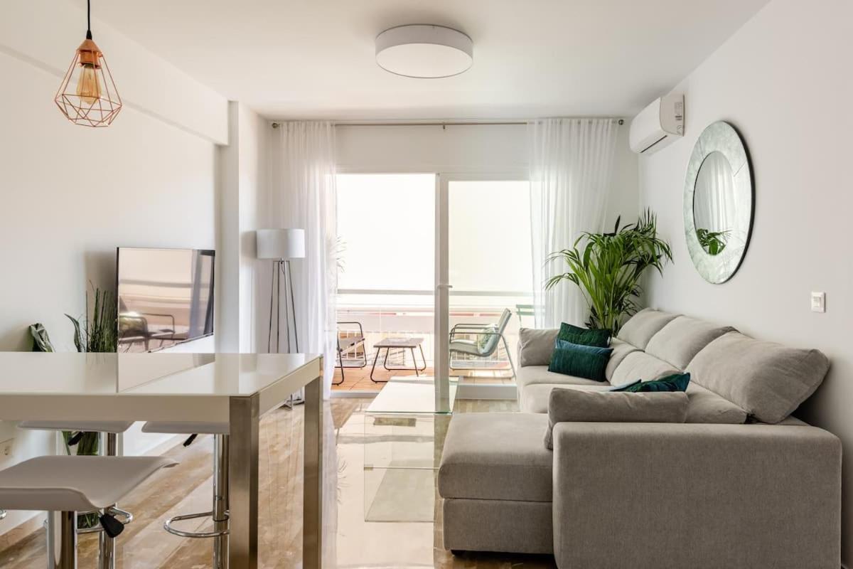 Apartamento Piccadilly Suite Торремолінос Екстер'єр фото