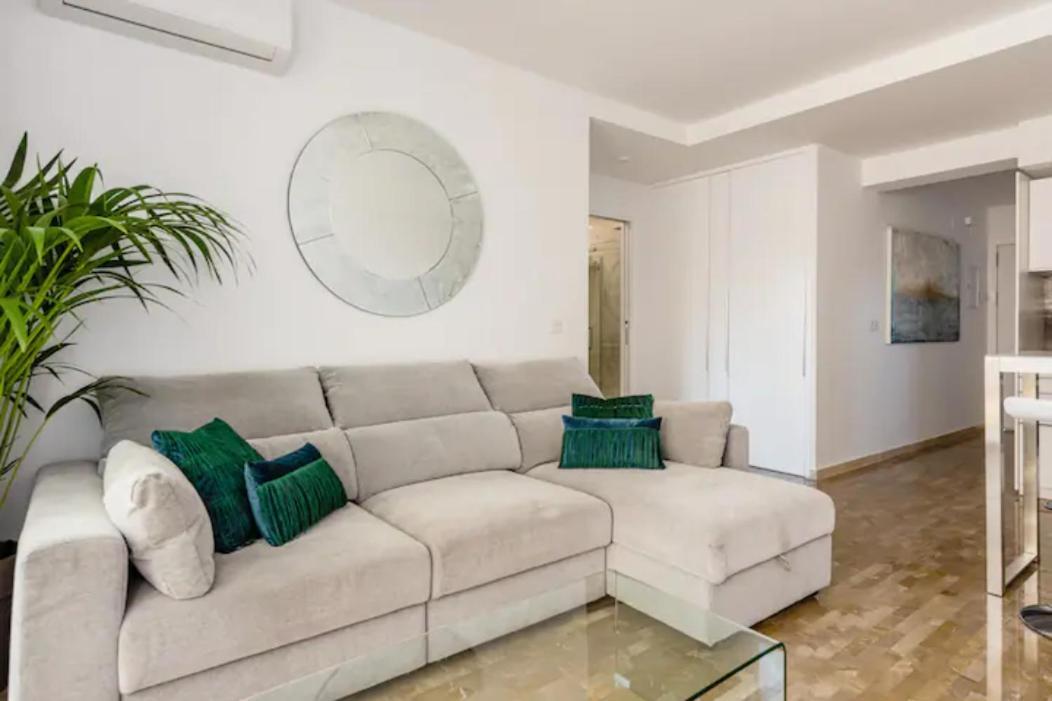 Apartamento Piccadilly Suite Торремолінос Екстер'єр фото